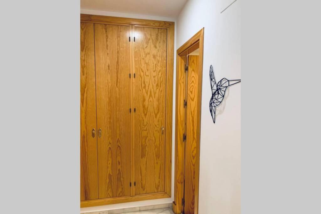 Bonito Apartamento Junto Al Gran Teatro Falla Cadiz Luaran gambar